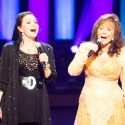 Crystal Gayle Posts New Twitter Update on Loretta Lynn Following Stroke